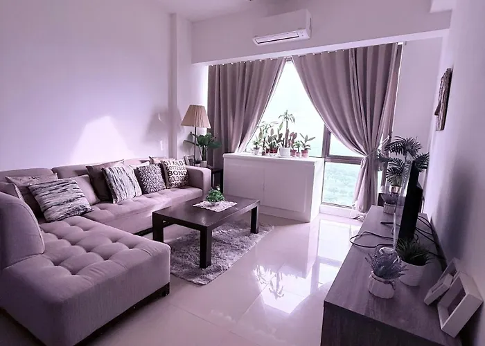 Luxurious Taguig With Private Pool And Ac