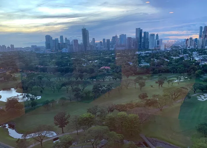 Luxurious Taguig With Private Pool And Ac * Manila