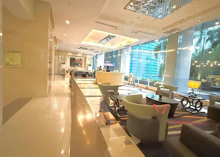 Luxurious Taguig With Private Pool And Ac